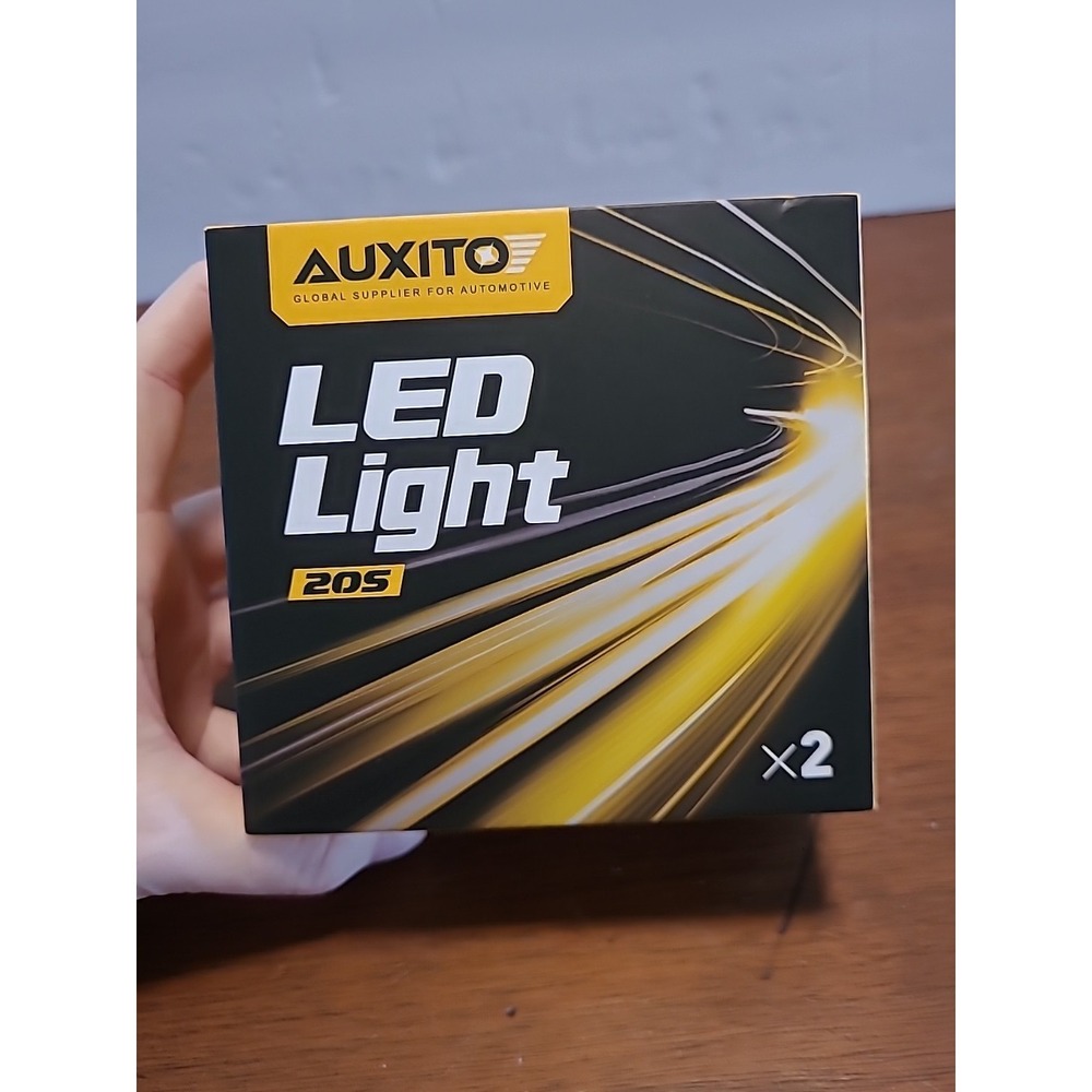 Headlights Car Auto Parts Plug&Play‎ AUXITO LED LIGHT 20s 9005/HB3 New Open Box